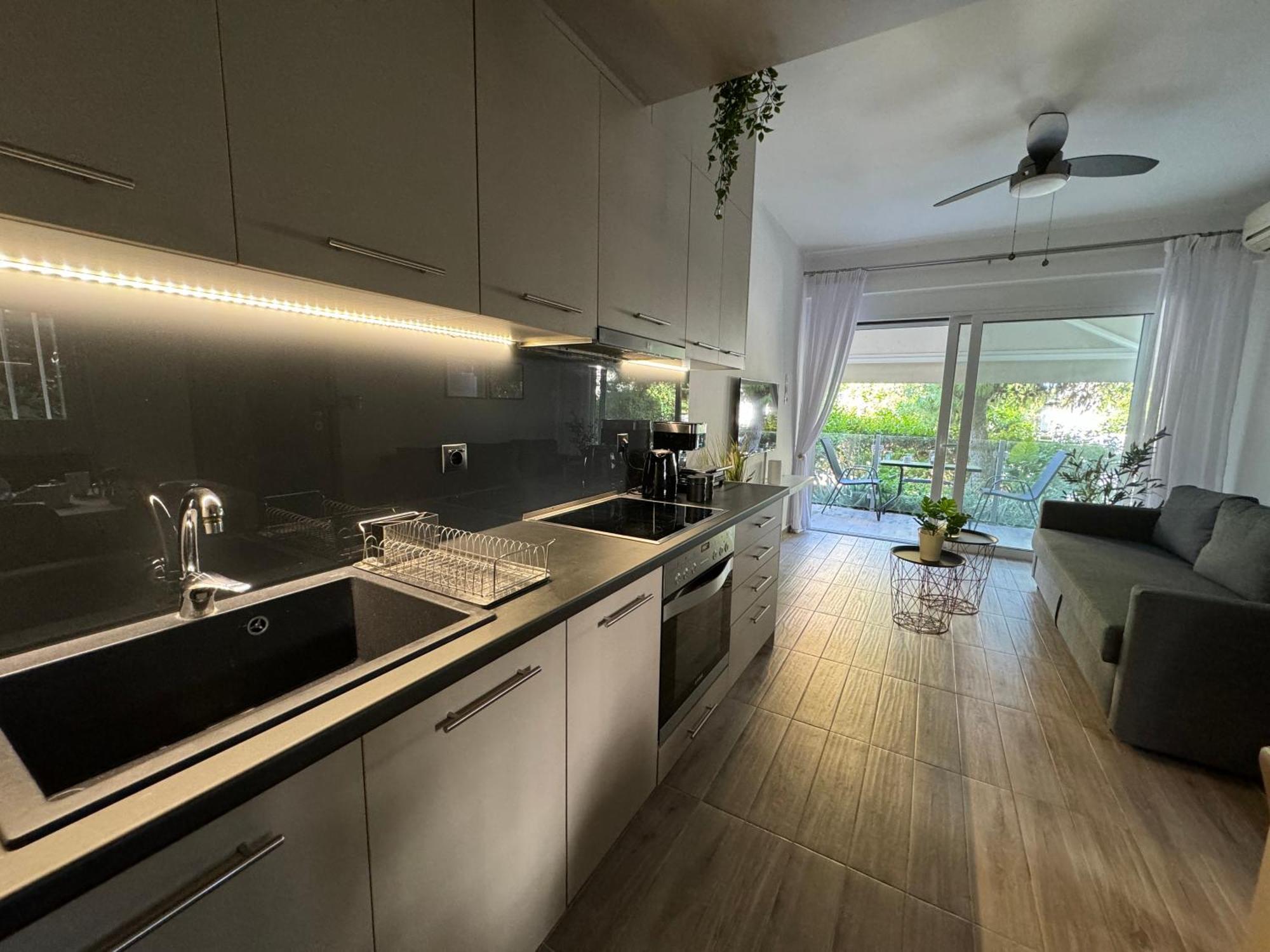 Emerald Lake Residence Athènes Extérieur photo